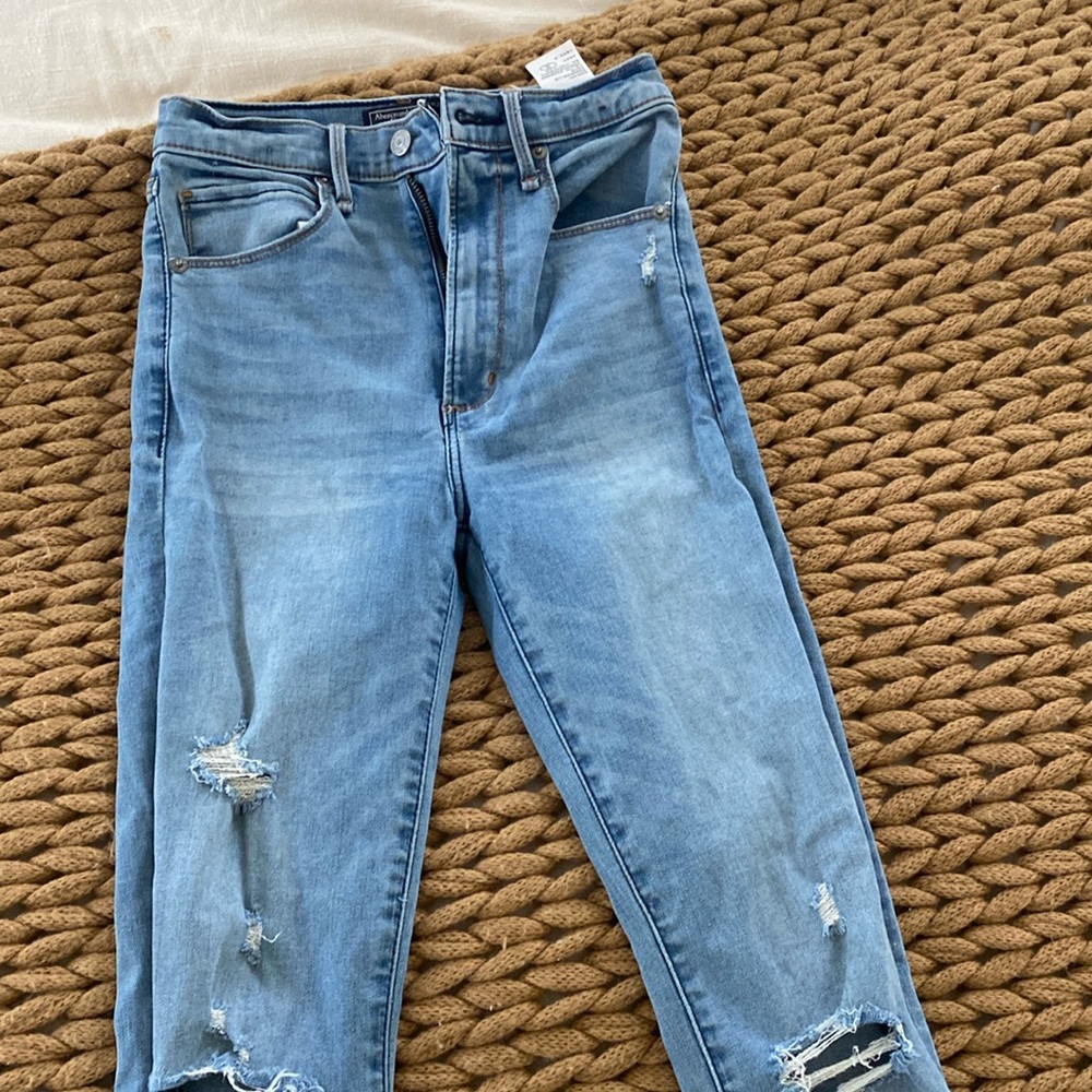 Abercrombie ultra high rise super skinny jeans